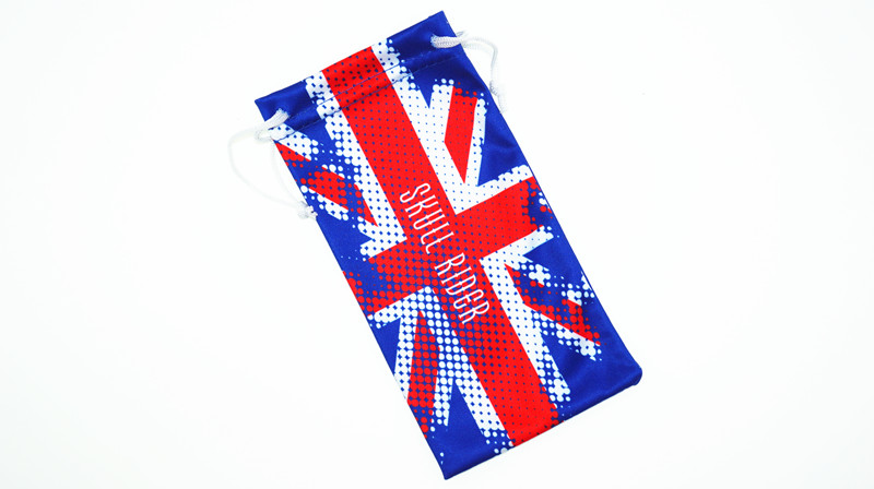 Customizable Cell Phone Pouch