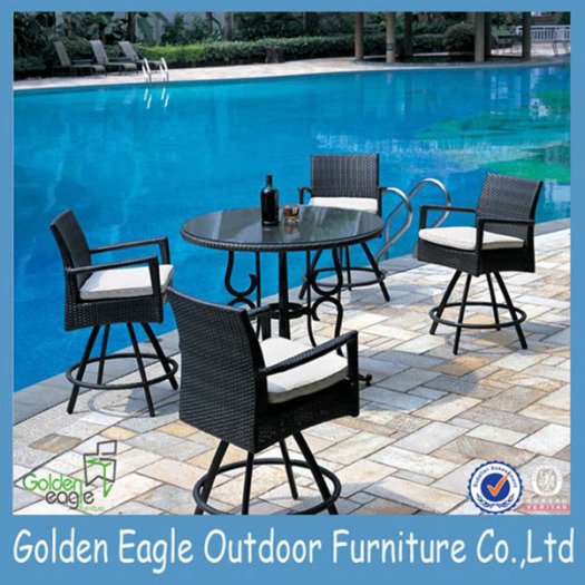 Comfortable Outdoor Rattan/Wicker Furniture Dining Set
