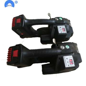 Automatic polyester plastic strapping tool