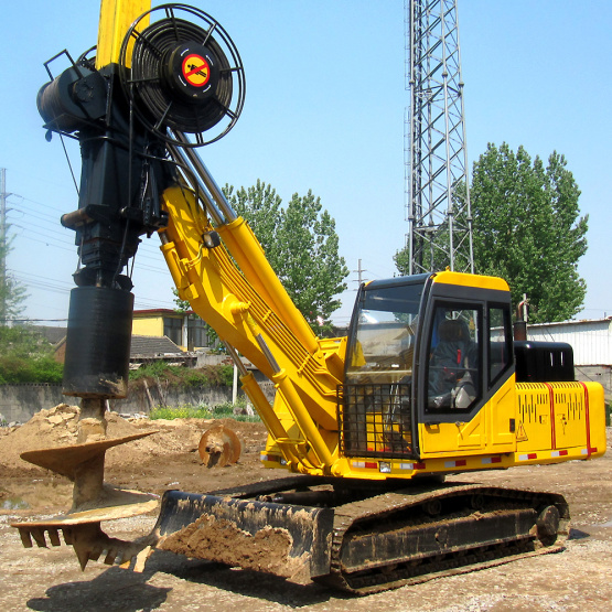 Small auger diesel pile driver machine