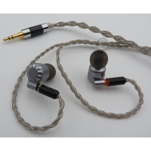 High Resolution Earphones/Earbuds with 3.5mm Gold Jack