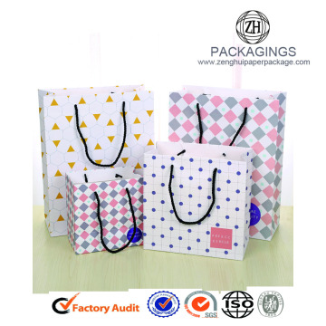 High end art paper shopping bag for gifts
