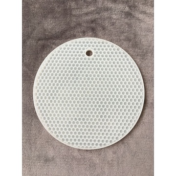 Round Honeycomb Insulation Silicone Mat