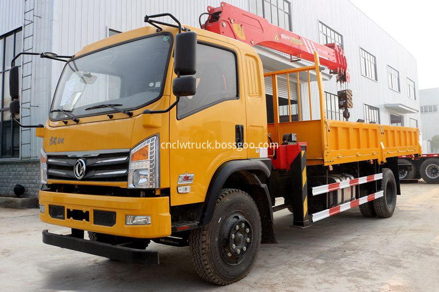 truck cargo with loader crane