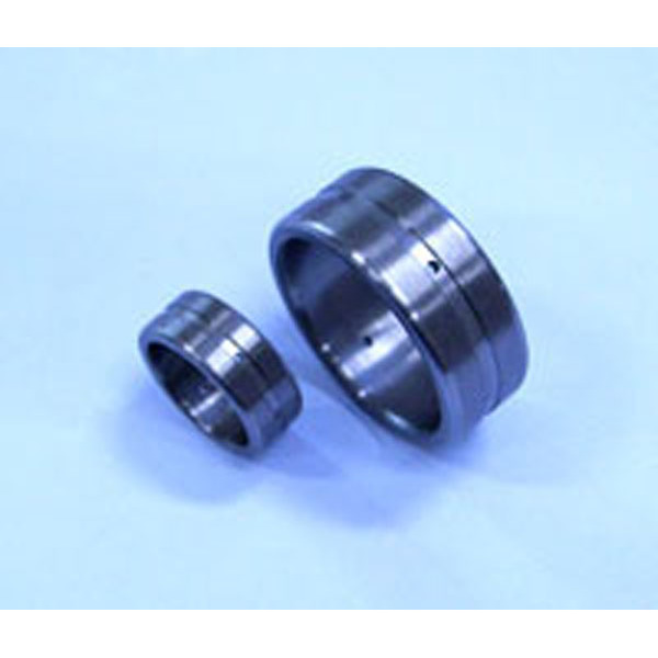 Knuckle bearing ring with bore