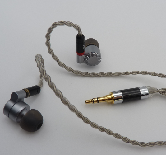 Hi-Res in-Ear Earphone