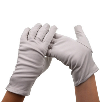 professional microfiber jewellery polishing gloves
