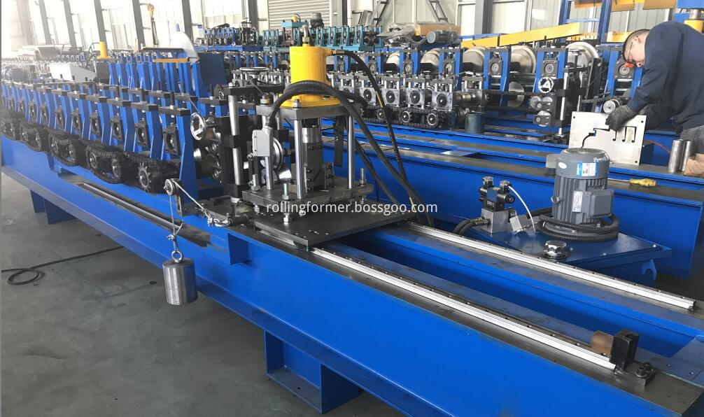 custom made J profile rollforming line  (1)