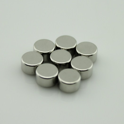 Thin Sintered Neodym N35 Round Magnet