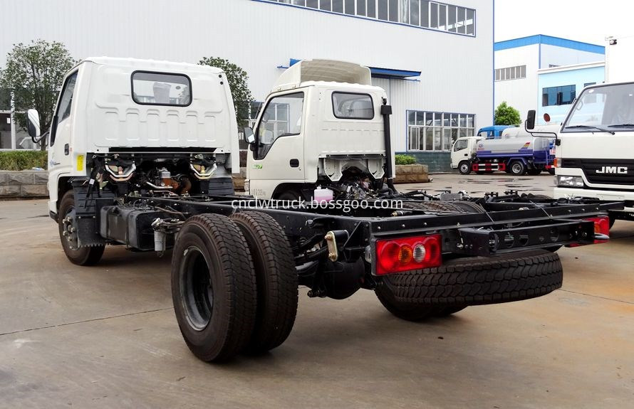Medium Duty Towing truck chassis 3