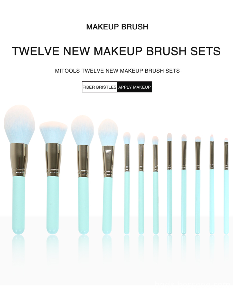 12 Piece Green Makeup Brushes Set 1