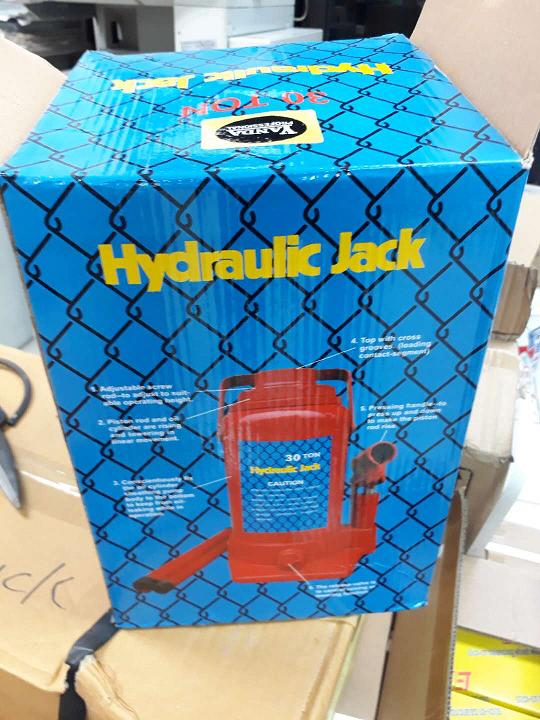 bottle jack box