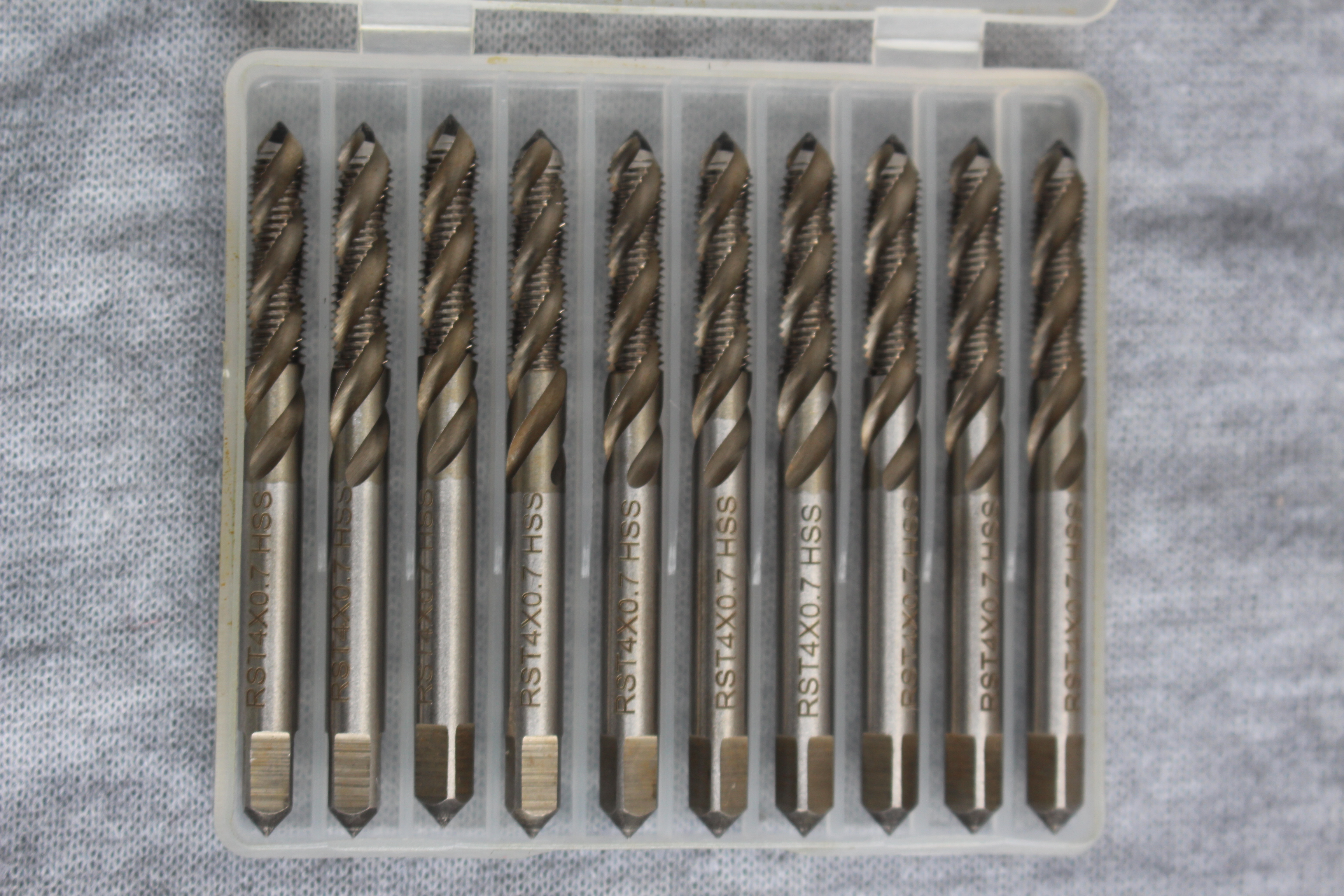 Screw Thread Straight Fluted Taps