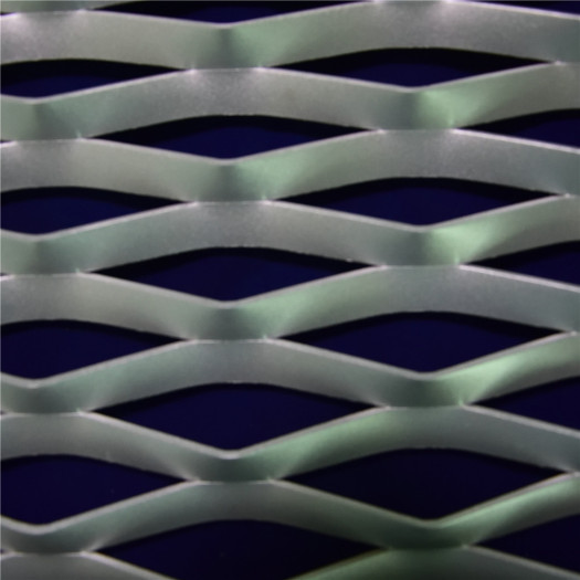 Expanded Metal Mesh In Galvanized Finish
