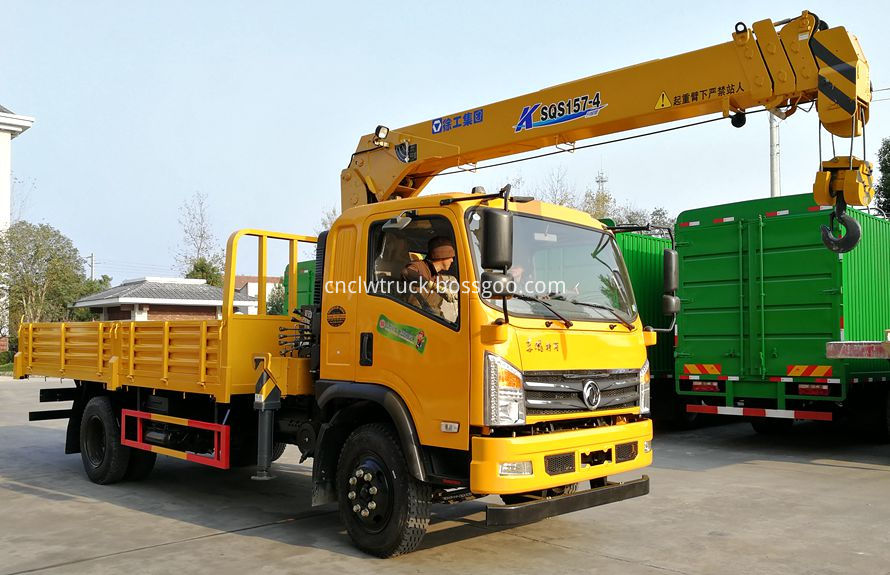 truck mounted crane 1