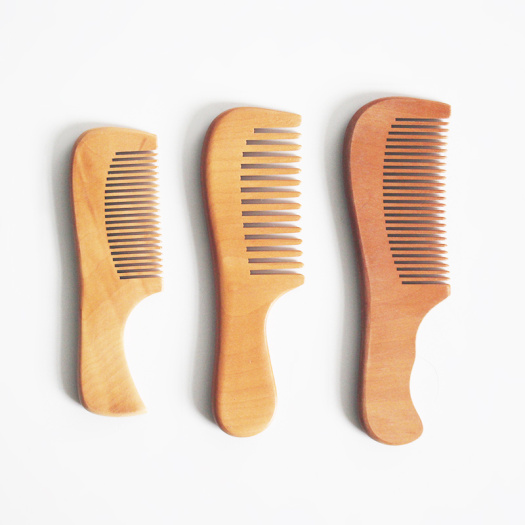 Natural Wood Comb Green Products