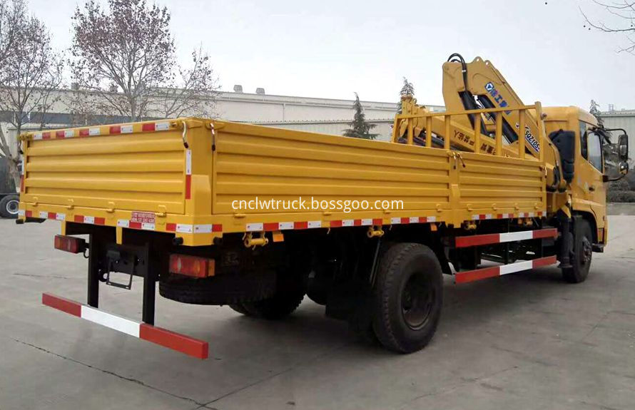 top lift crane trucks 2