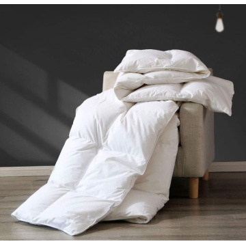100% Goose Down Comforter With 8 Tabs