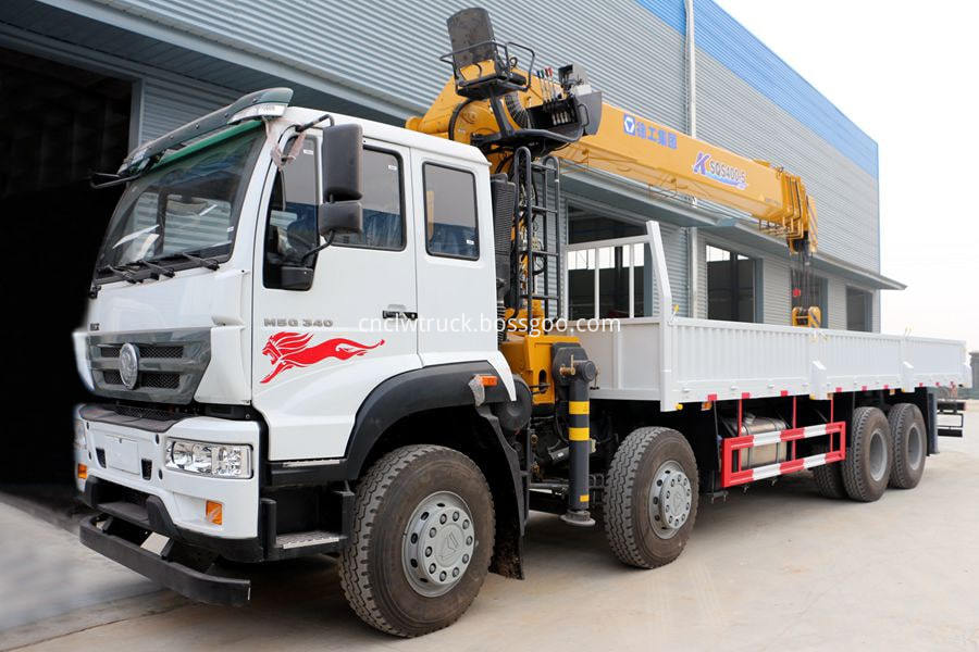 biggest truck mounted crane