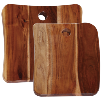 Square wooden cutting board