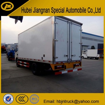 Dongfeng Cheap Freezer Truck for Meat Transport