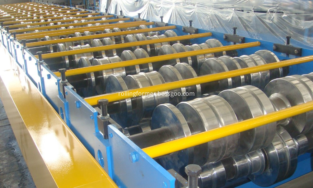 Steel construction material deck floor production mill