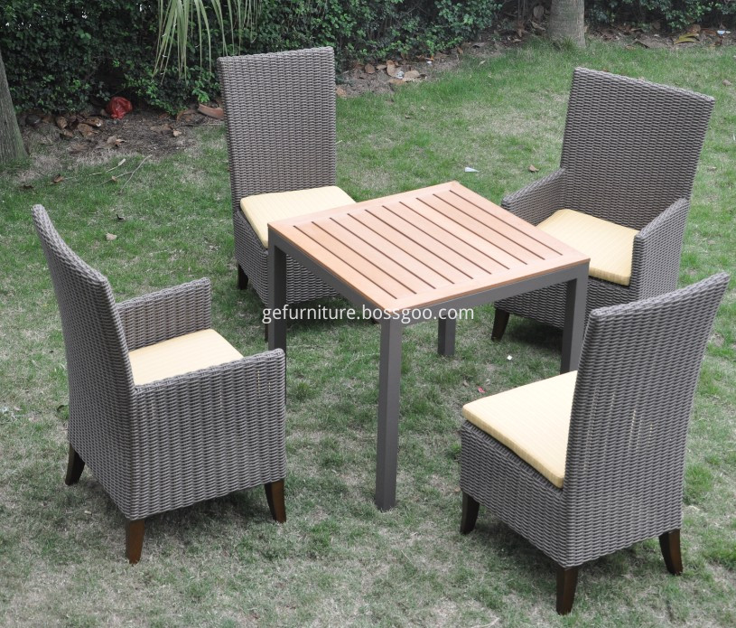 UsedM PE Wicker Furniture