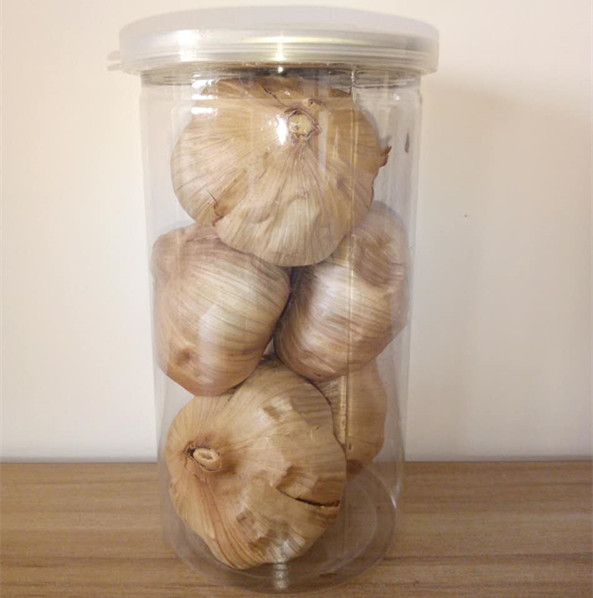 whole black garlic 