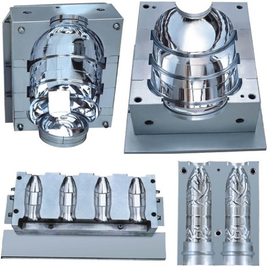 Plastic water bottle injection mold