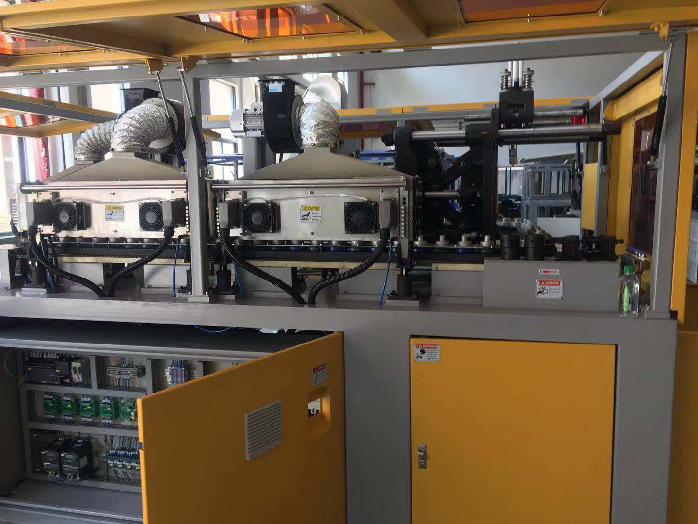 injection stretch blow molding machine