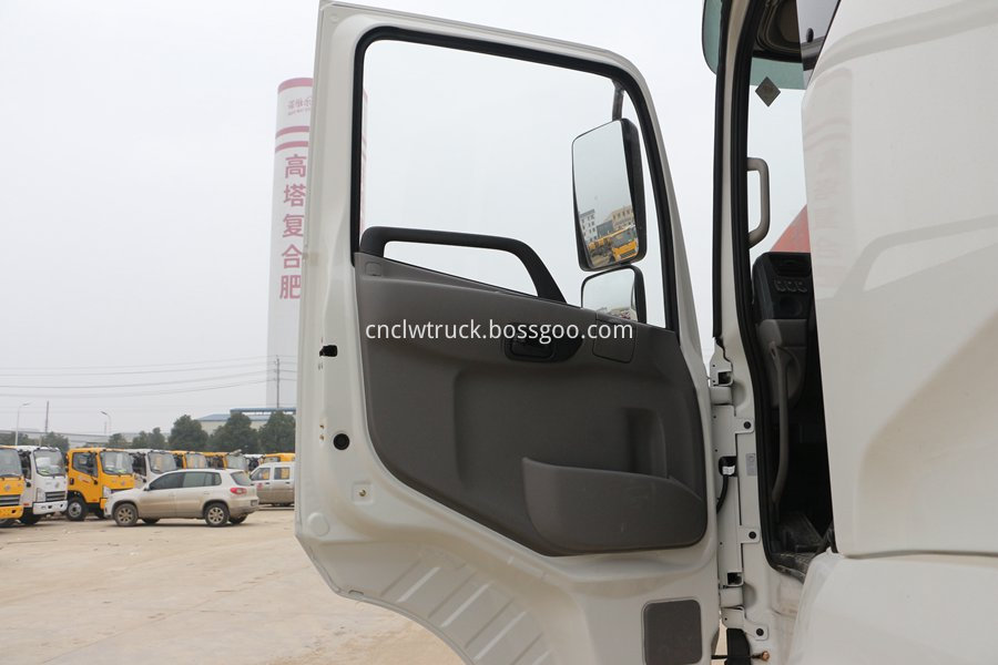 dongfeng milk transportation truck details 7