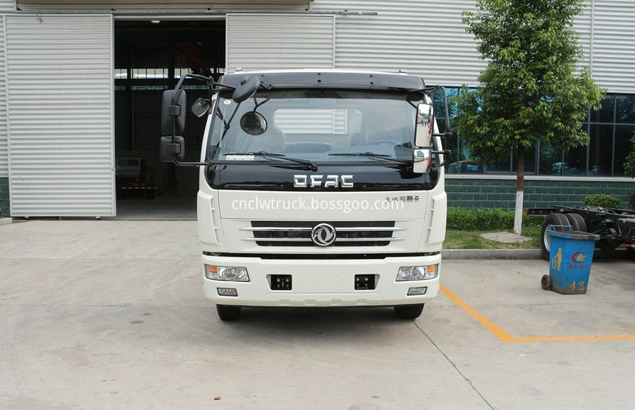 dongfeng water bowser  chassis 2