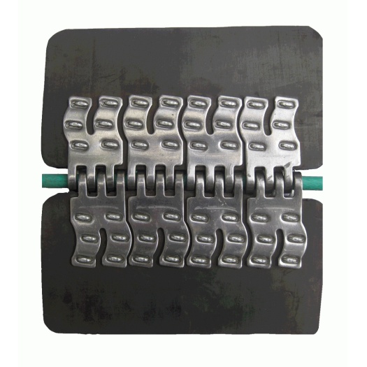 Six nail high  strength fastener conveyor belt