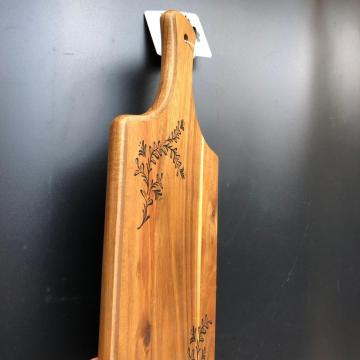 Wooden paddle cutting board with handle