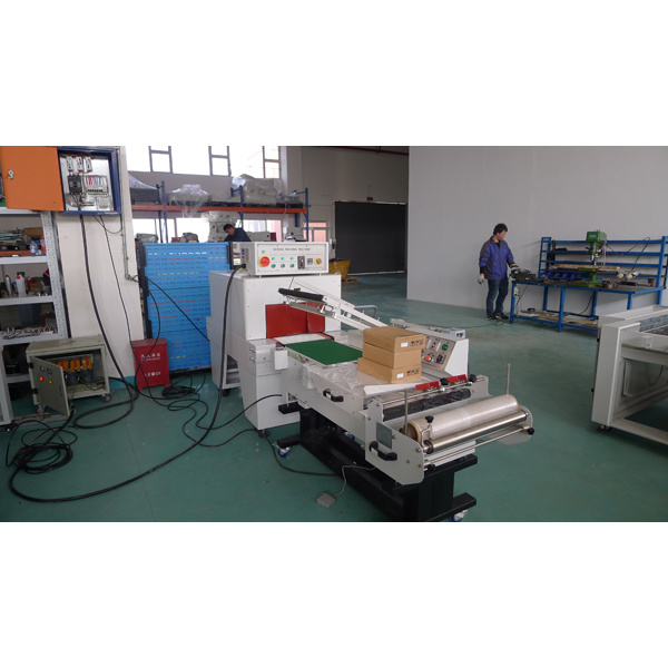 Heat Side Sealing Shrink Tunnel Packaging Wrapping Machine