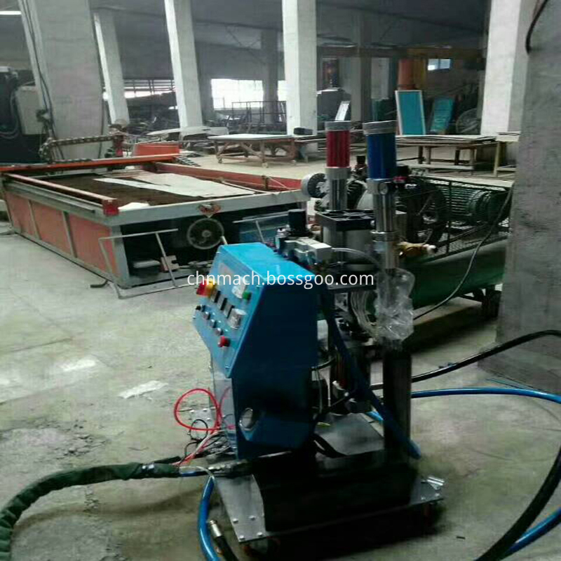 polyurethane injection machine