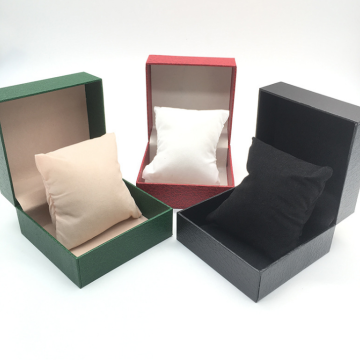 Single leather watch box with pillow