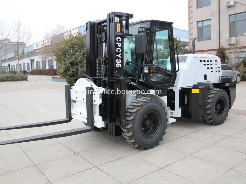 Rough Terrain Forklift Cpcy 35