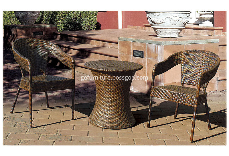 PE wicker bistro chair and table