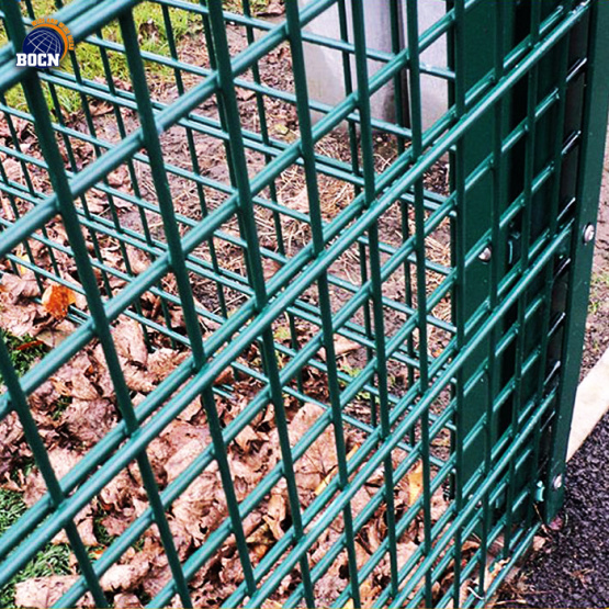 PVC Coated Green Garden Metal Double Wire Fence