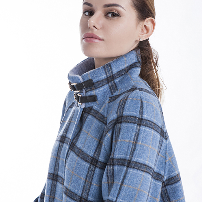 A checked blue cashmere overcoat with a collar