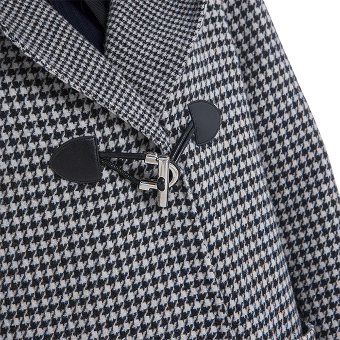 Buttons for winter black and white checked cashmere overcoats