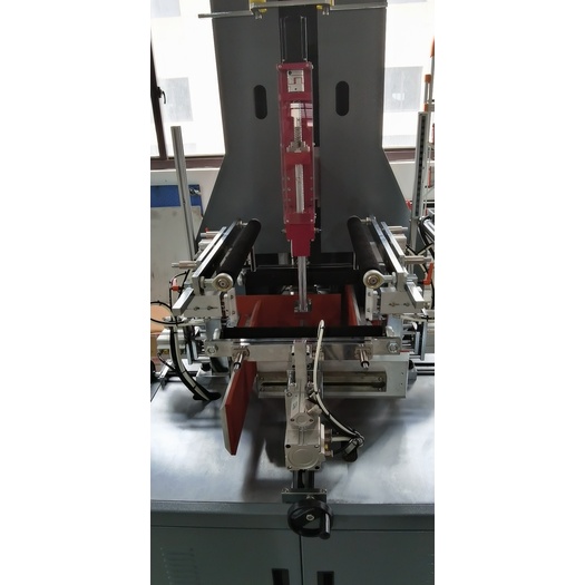 TDA-430 Semi-automatic rigid box making folding machine