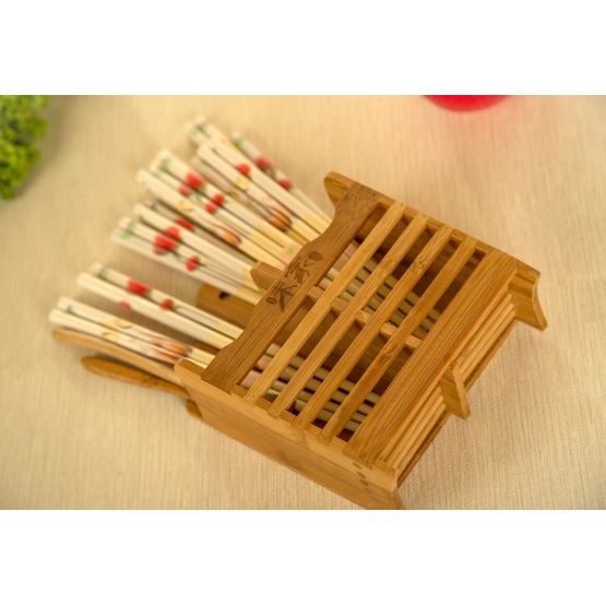 Bamboo double-checked chopstick cage