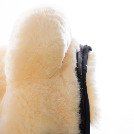 Lambskin saddle/English sheepskin saddle