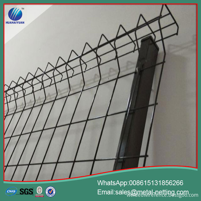 welded wire fence