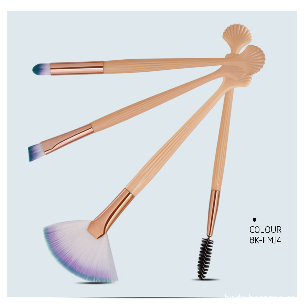 4 Pieces Makeup Brushes Sets 3