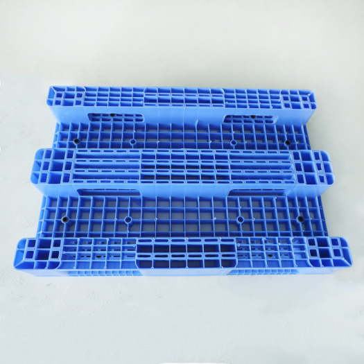 Three Runners Bottom Support Plastic Pallet Injection Moulds