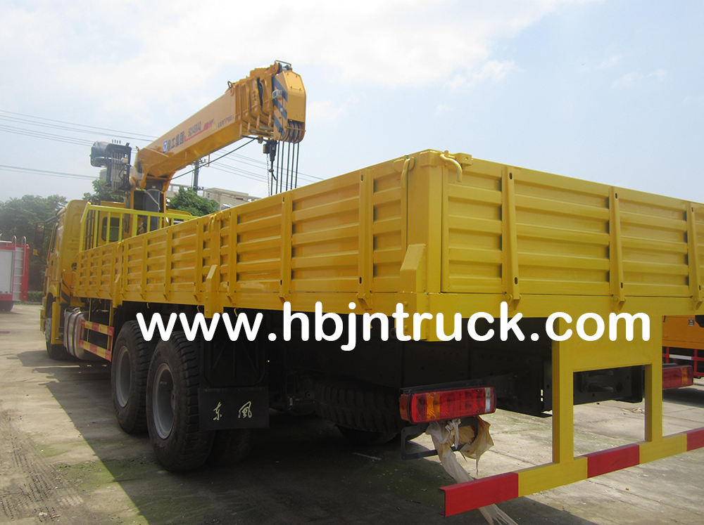 howo truck crane