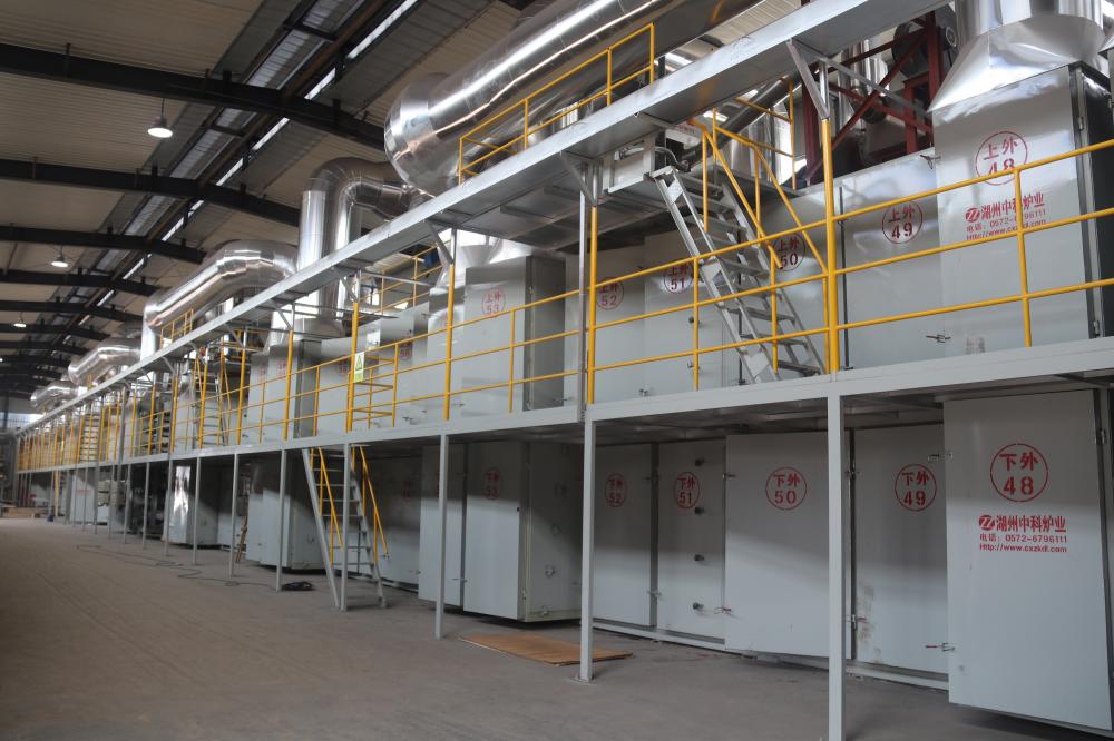 Industrial continuous drying furnace